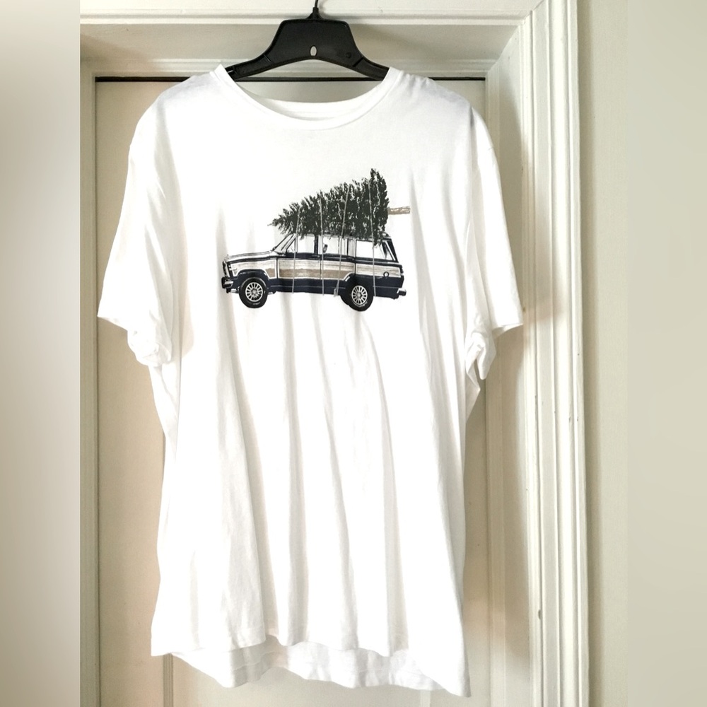 J Crew Christmas Tree Wagon Tee NWOT Unisex Sz L